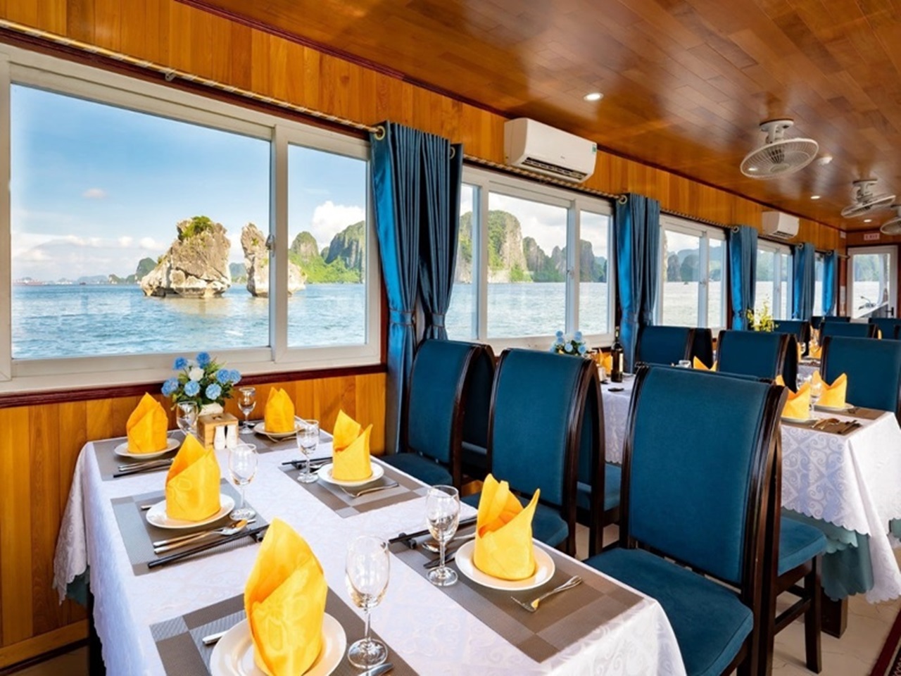 Deluxe Halong Bay Day Tour 6Hour Cruise with Buffet Lunch Limousine Bus Small Group