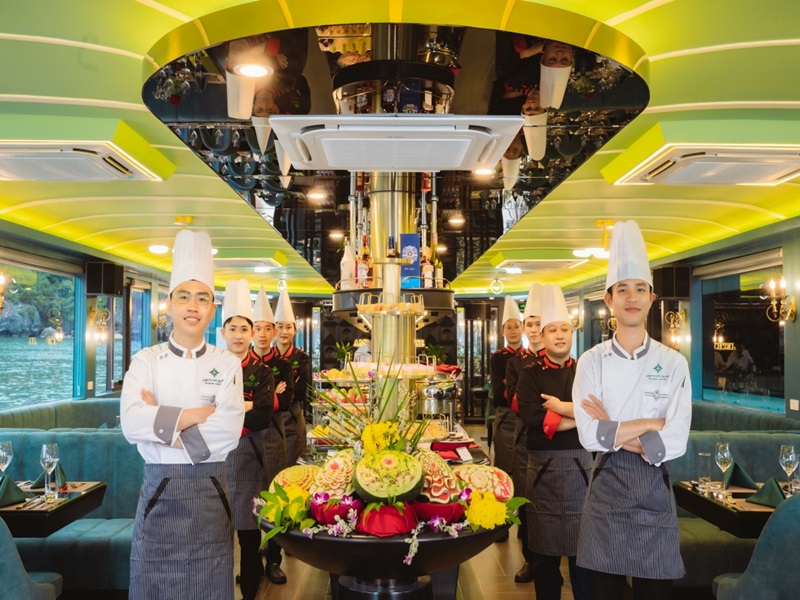 Amethyst Cruise – A Luxury Daily Cruise in Halong Bay – 7 Hours Cruising