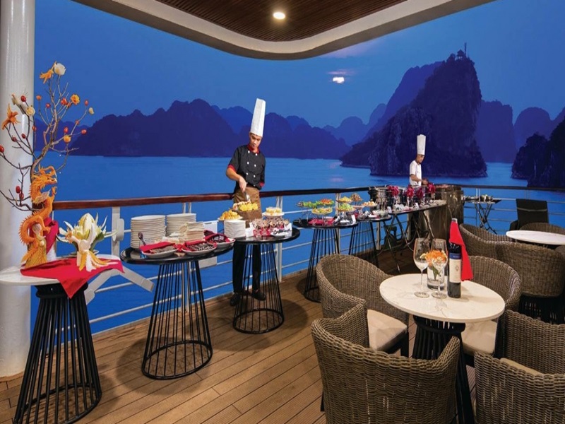 Jade Sails – A Most Luxury Halong Bay & Lan Ha Bay 8 Hours Cruising